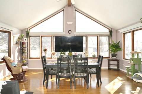 Tiny photo for 512 Shenandoah Trail, Elgin, IL 60123 (MLS # 12558378)