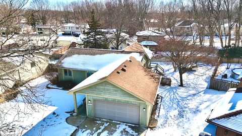 Tiny photo for 512 Shenandoah Trail, Elgin, IL 60123 (MLS # 12558378)