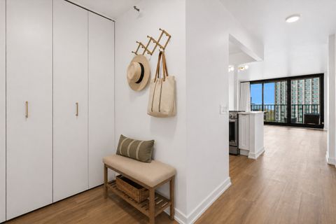 Tiny photo for Chicago, IL 60613 (MLS # 12554516)