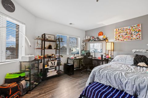 Tiny photo for 140 Manchester Drive #408, Buffalo Grove, IL 60089 (MLS # 12560890)