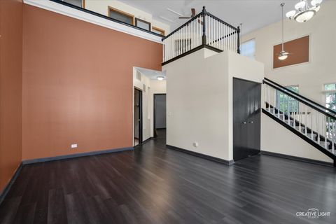Tiny photo for 230 St James Parkway #A, Sugar Grove, IL 60554 (MLS # 12488116)