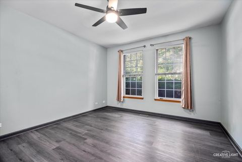 Tiny photo for 230 St James Parkway #A, Sugar Grove, IL 60554 (MLS # 12488116)