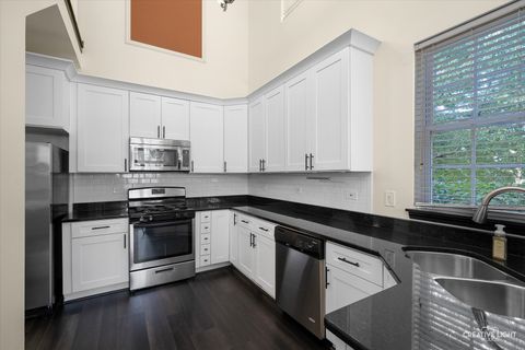 Tiny photo for 230 St James Parkway #A, Sugar Grove, IL 60554 (MLS # 12488116)