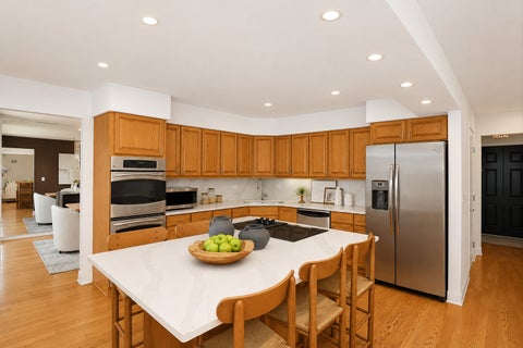 Tiny photo for 2019 E Avon Lane, Arlington Heights, IL 60004 (MLS # 12708738)