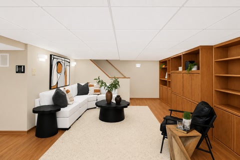 Tiny photo for 2019 E Avon Lane, Arlington Heights, IL 60004 (MLS # 12708738)