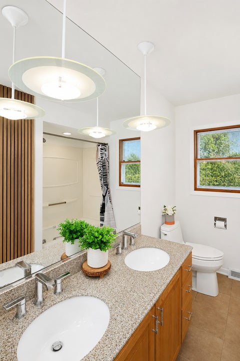 Tiny photo for 2019 E Avon Lane, Arlington Heights, IL 60004 (MLS # 12708738)