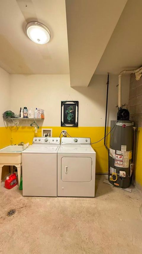 Tiny photo for 705 W 31st Street #2W, Chicago, IL 60616 (MLS # 12642797)