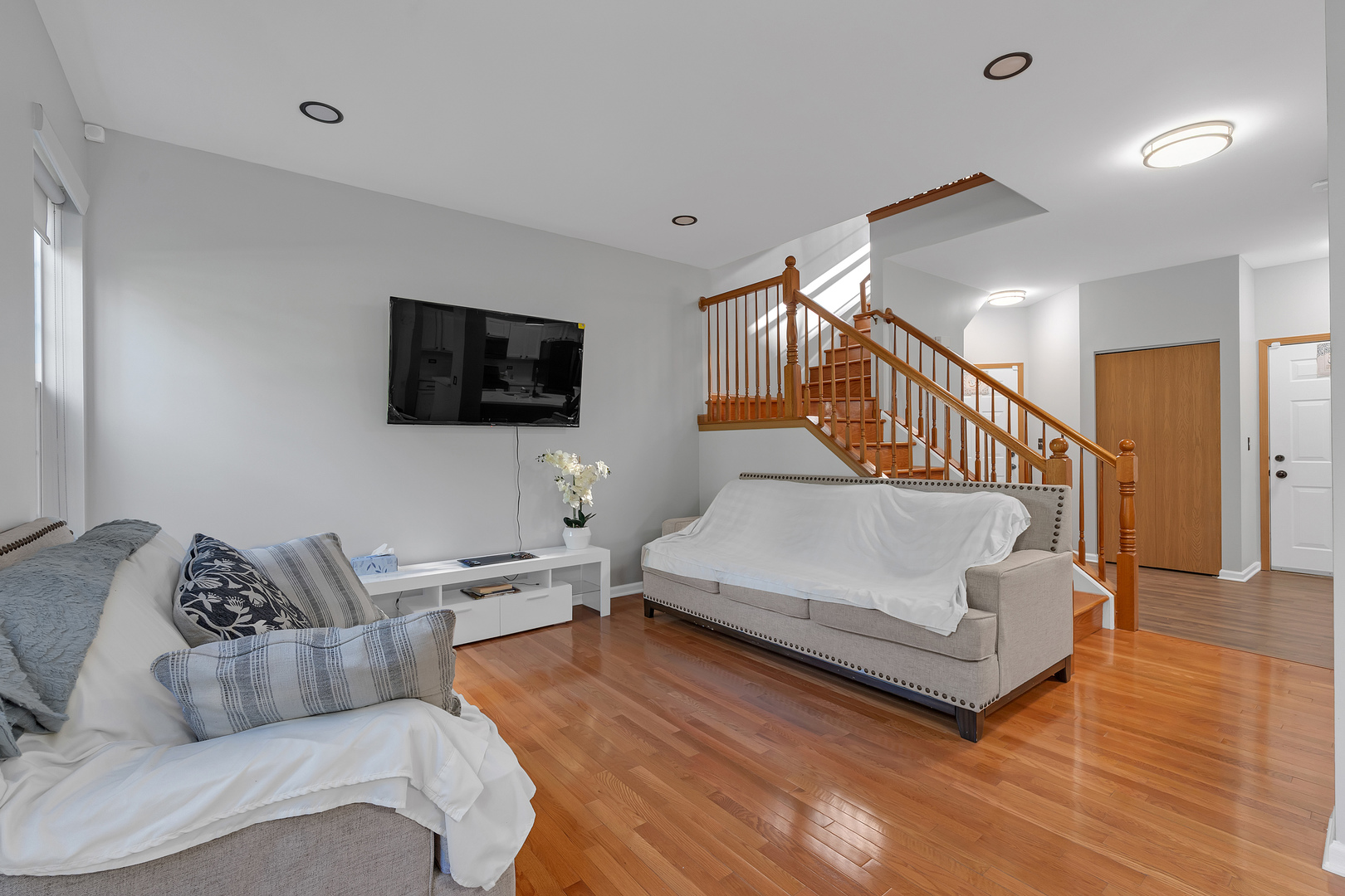 158 N Palmer Drive