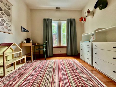 Tiny photo for 4411 N Sacramento Avenue #1, Chicago, IL 60625 (MLS # 12503078)