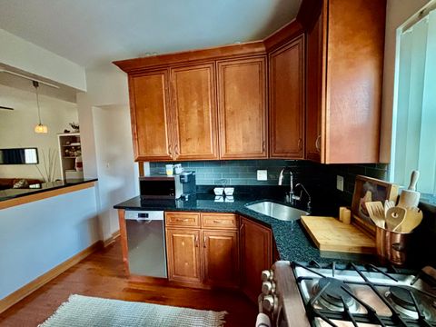 Tiny photo for 4411 N Sacramento Avenue #1, Chicago, IL 60625 (MLS # 12503078)