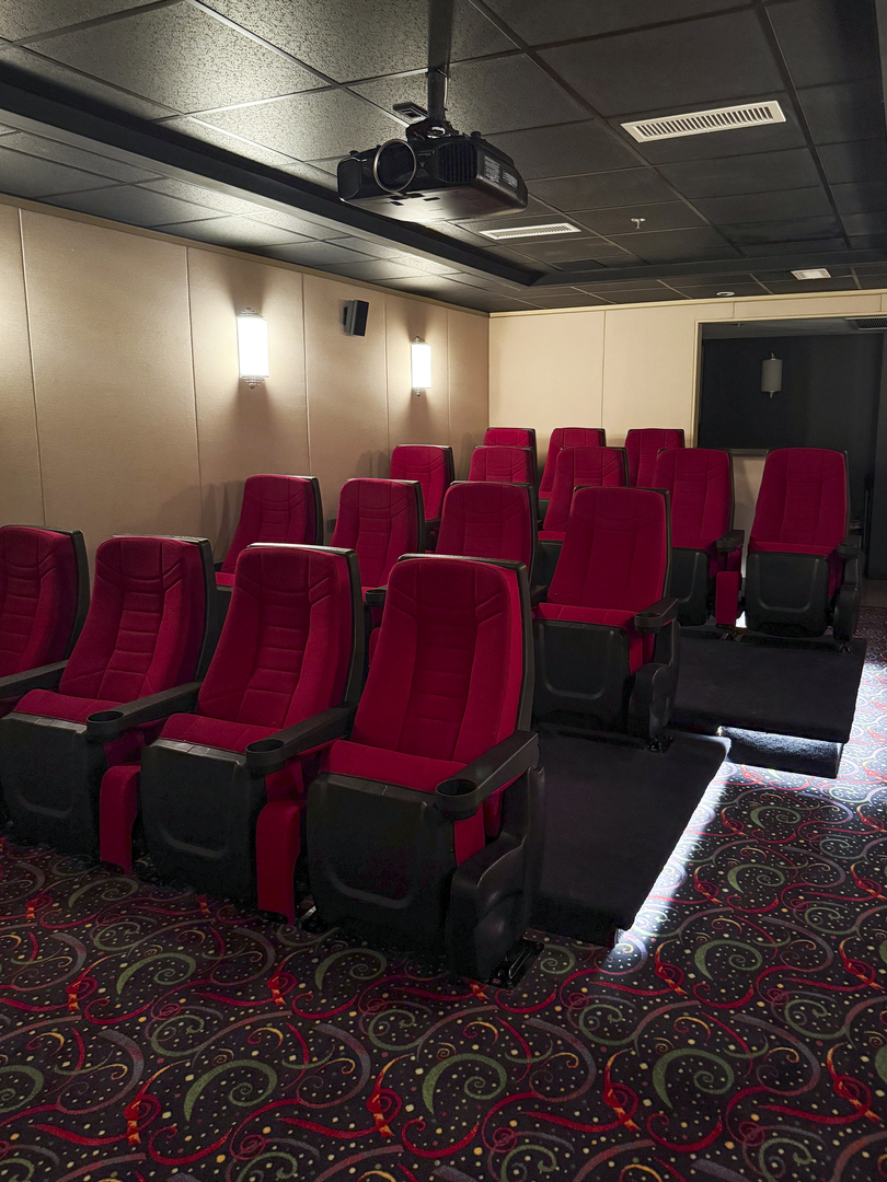 Chicago, Illinois 60611, United States, 1 Bedroom Bedrooms, ,1 BathroomBathrooms,Residential,Active,205680