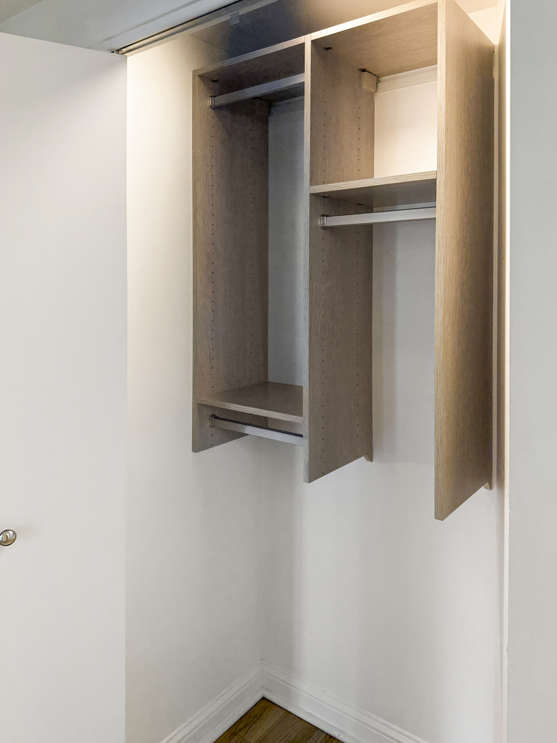 Chicago, Illinois 60611, United States, 1 Bedroom Bedrooms, ,1 BathroomBathrooms,Residential,Active,205680