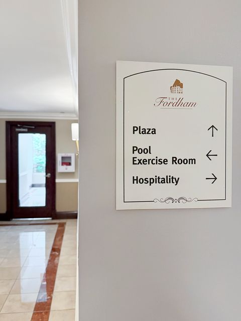 Tiny photo for 25 E Superior Street #902, Chicago, IL 60611 (MLS # 12466585)