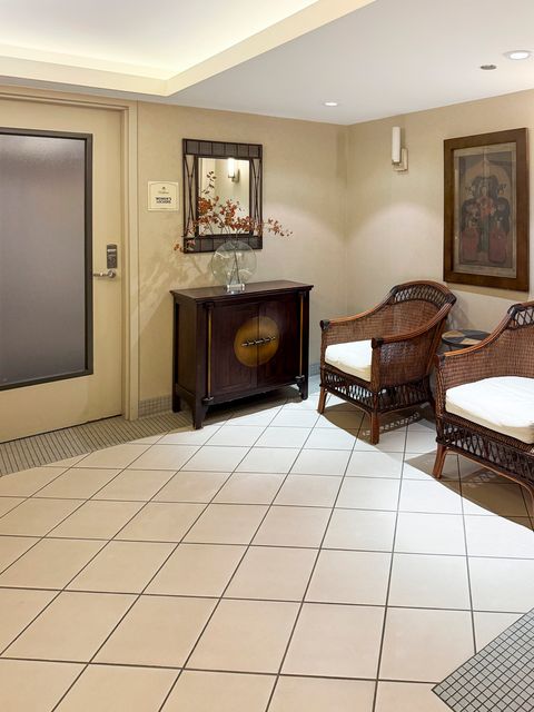 Tiny photo for 25 E Superior Street #902, Chicago, IL 60611 (MLS # 12466585)