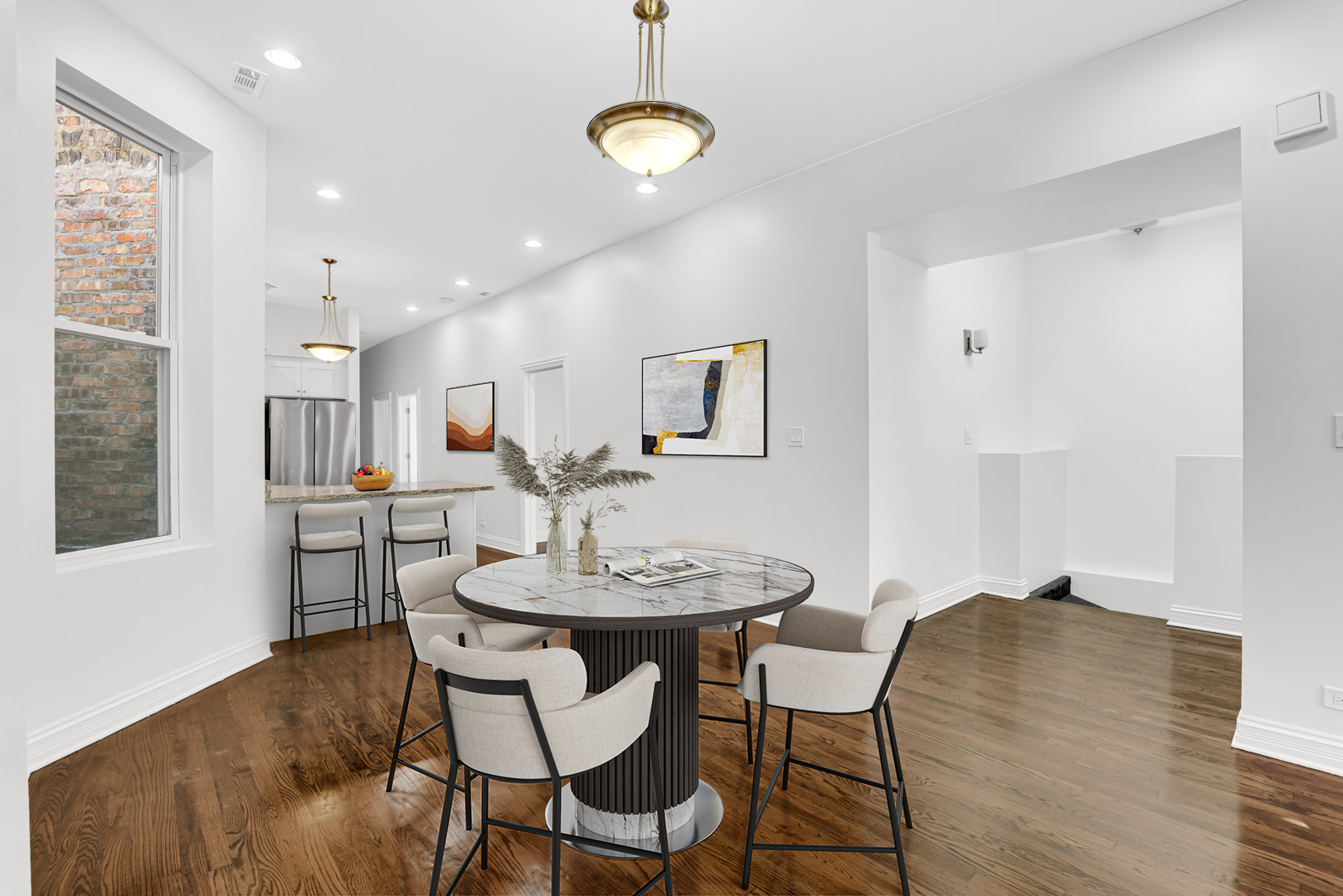 3843 W Polk Street