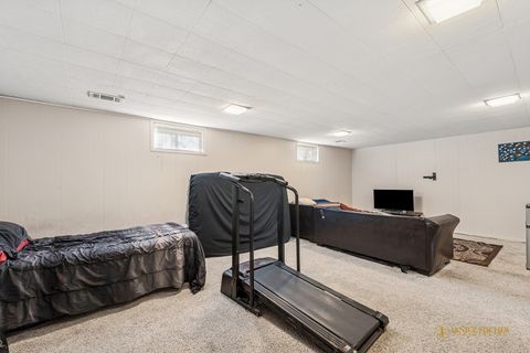 Tiny photo for 606 Edwards Avenue, West Dundee, IL 60118 (MLS # 12534002)