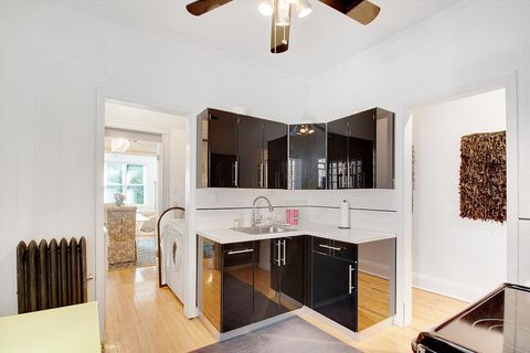 Tiny photo for 5108 S Woodlawn Avenue #2G, Chicago, IL 60615 (MLS # 12486152)