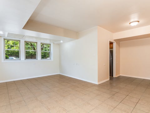 Tiny photo for 112 Lincoln Avenue #G, Riverside, IL 60546 (MLS # 12639203)