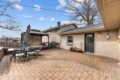 Tiny photo for 2425 W 46th Street, Davenport, IA 52806 (MLS # 12688215)