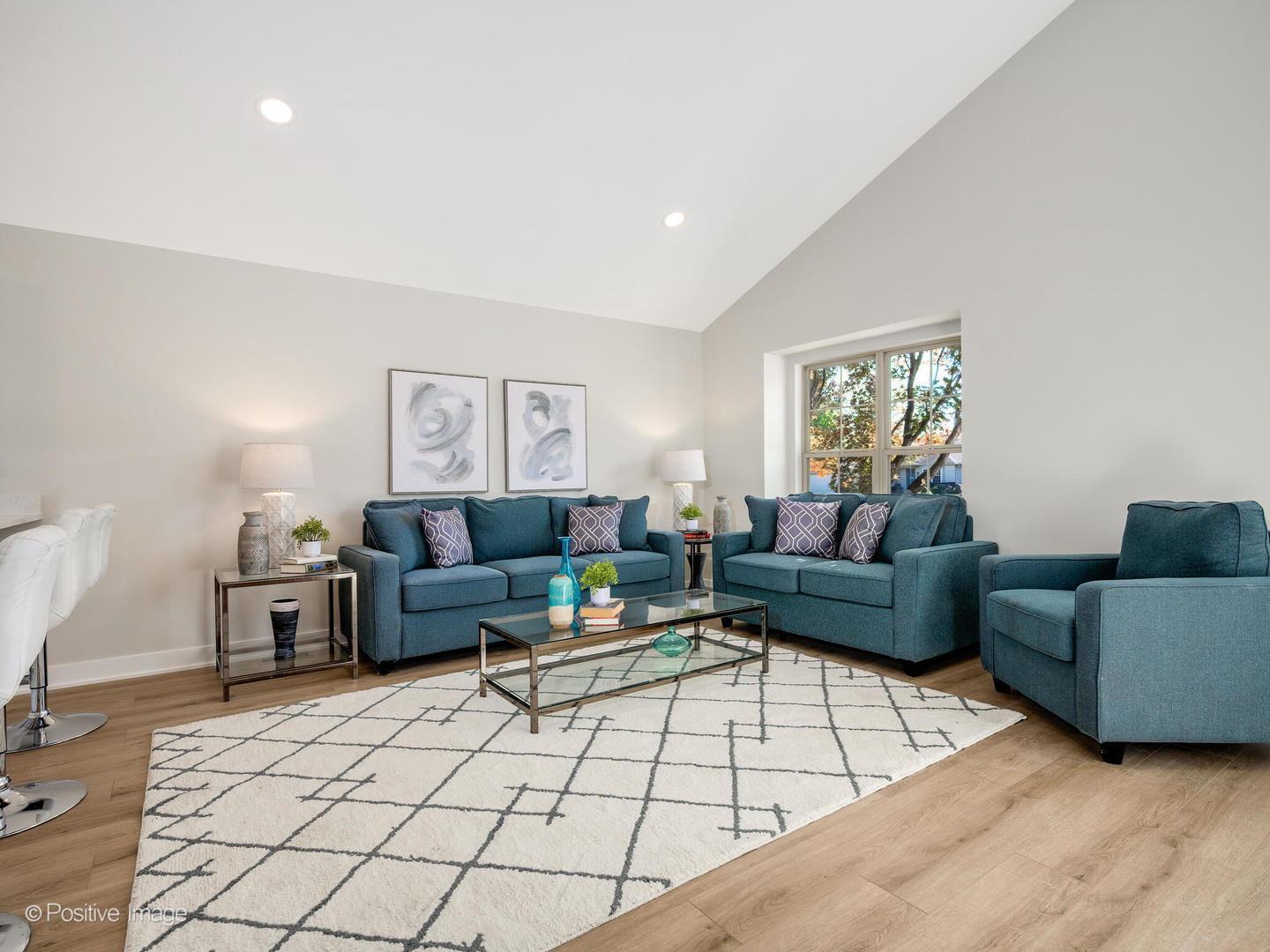 5309 PINE TRAILS Circle