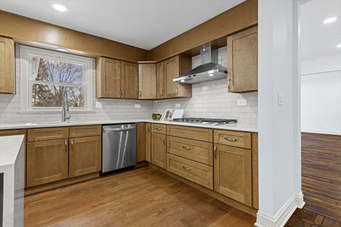 Tiny photo for 2527 Checker Road, Long Grove, IL 60047 (MLS # 12555775)