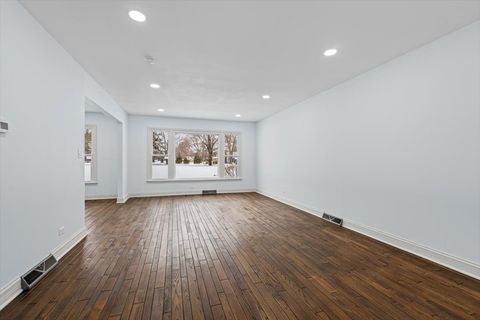 Tiny photo for 2527 Checker Road, Long Grove, IL 60047 (MLS # 12555775)