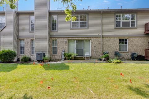 Tiny photo for 2714 Whitlock Drive, Darien, IL 60561 (MLS # 12487086)