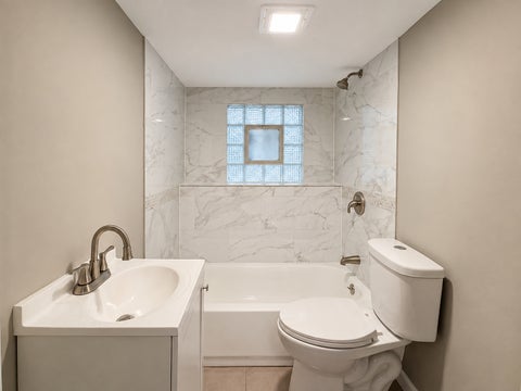 Tiny photo for 4637 W Mclean Avenue, Chicago, IL 60639 (MLS # 12756092)