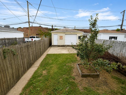 Tiny photo for 4637 W Mclean Avenue, Chicago, IL 60639 (MLS # 12756092)