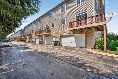 Tiny photo for 205 Station Park Circle, Grayslake, IL 60030 (MLS # 12689890)