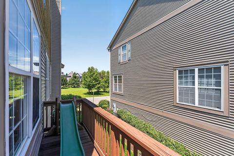 Tiny photo for 205 Station Park Circle, Grayslake, IL 60030 (MLS # 12689890)