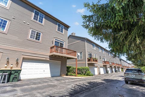 Tiny photo for 205 Station Park Circle, Grayslake, IL 60030 (MLS # 12689890)