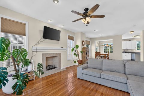 Tiny photo for 205 Station Park Circle, Grayslake, IL 60030 (MLS # 12689890)