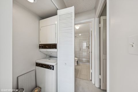 Tiny photo for 2754 N Hampden Court #1706, Chicago, IL 60614 (MLS # 12481627)