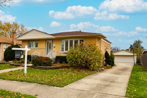 A home in Oak Lawn