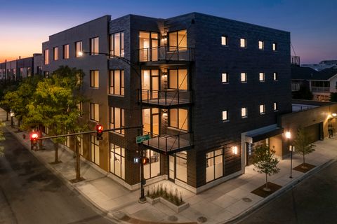 3604 N Campbell Avenue 202 Chicago IL 60618