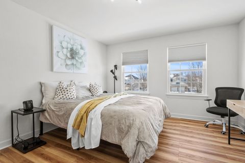 Tiny photo for 459 Glover Drive, North Aurora, IL 60542 (MLS # 12544689)