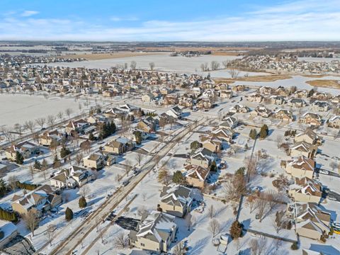 Tiny photo for 459 Glover Drive, North Aurora, IL 60542 (MLS # 12544689)