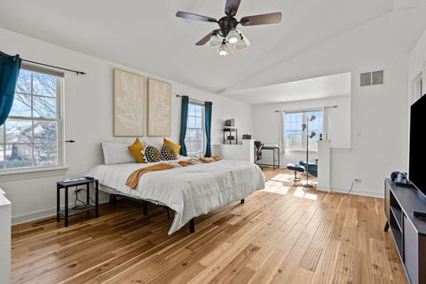 Tiny photo for 459 Glover Drive, North Aurora, IL 60542 (MLS # 12544689)