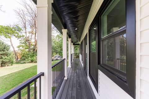 Tiny photo for 147 W North Avenue, Lombard, IL 60148 (MLS # 12514716)