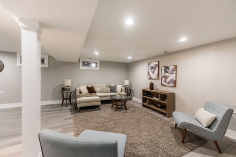 Tiny photo for 147 W North Avenue, Lombard, IL 60148 (MLS # 12514716)