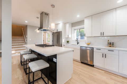 Tiny photo for 147 W North Avenue, Lombard, IL 60148 (MLS # 12514716)