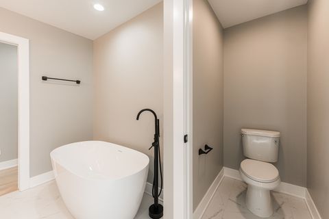 Tiny photo for 147 W North Avenue, Lombard, IL 60148 (MLS # 12514716)