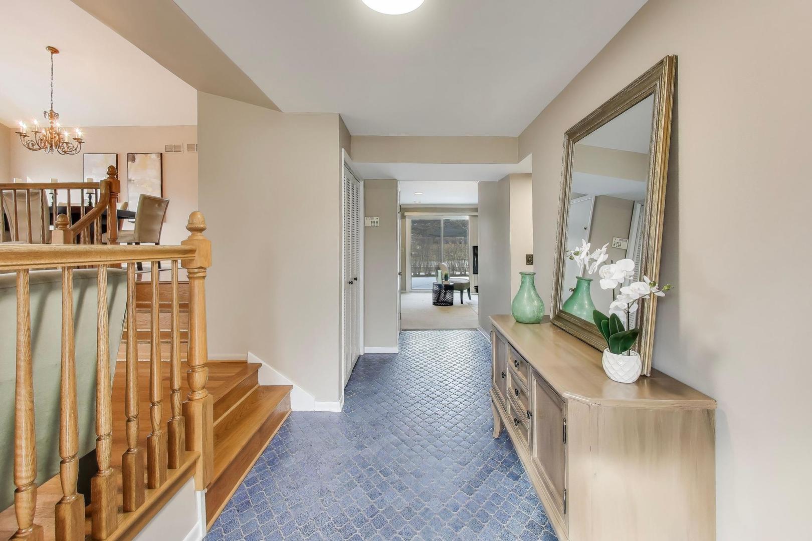 1421 Hemlock Knoll Terrace