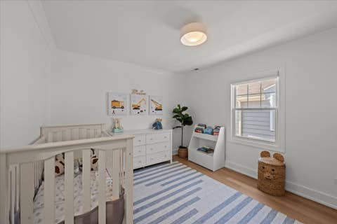 Tiny photo for 704 Roger Avenue, Kenilworth, IL 60043 (MLS # 12725428)
