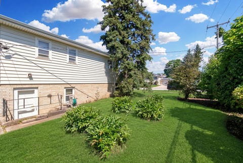 Tiny photo for 1469 Webster Lane, Des Plaines, IL 60018 (MLS # 12690090)