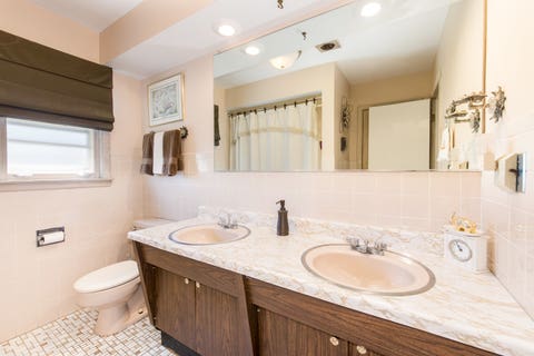Tiny photo for 1469 Webster Lane, Des Plaines, IL 60018 (MLS # 12690090)