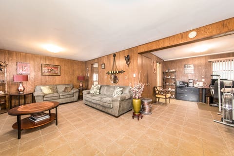 Tiny photo for 1469 Webster Lane, Des Plaines, IL 60018 (MLS # 12690090)