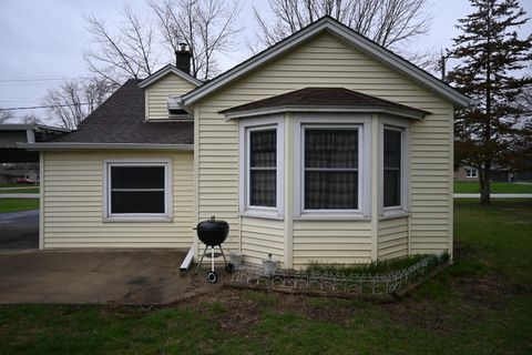 Tiny photo for 185 W Southmor Road, Morris, IL 60450 (MLS # 12597933)