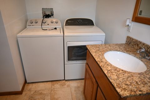 Tiny photo for 185 W Southmor Road, Morris, IL 60450 (MLS # 12597933)